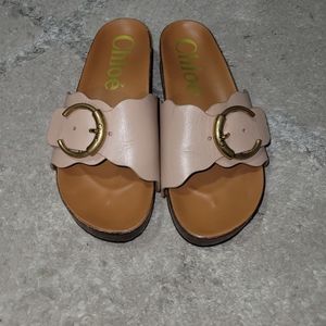 CHLOÉ Lauren Logo Buckle Platform Slide Sandal
